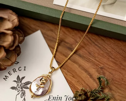 Rose Reverie Necklace