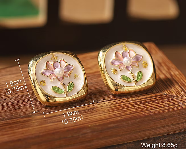 Alia Lotus Pearl Studs