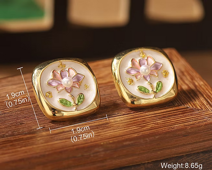 Alia Lotus Pearl Studs