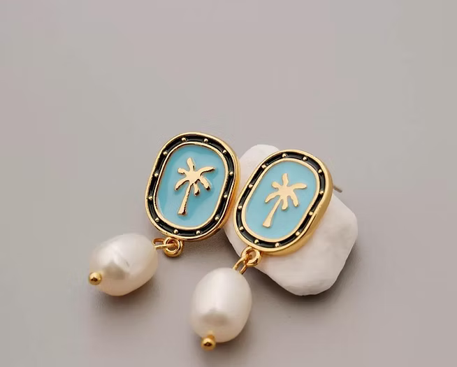 Soleil Palm Drops